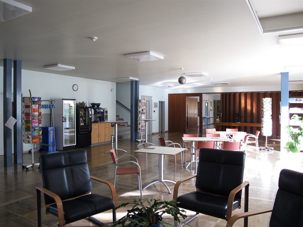 Hotellerie Franciscaine Saint-Maurice Exterior photo