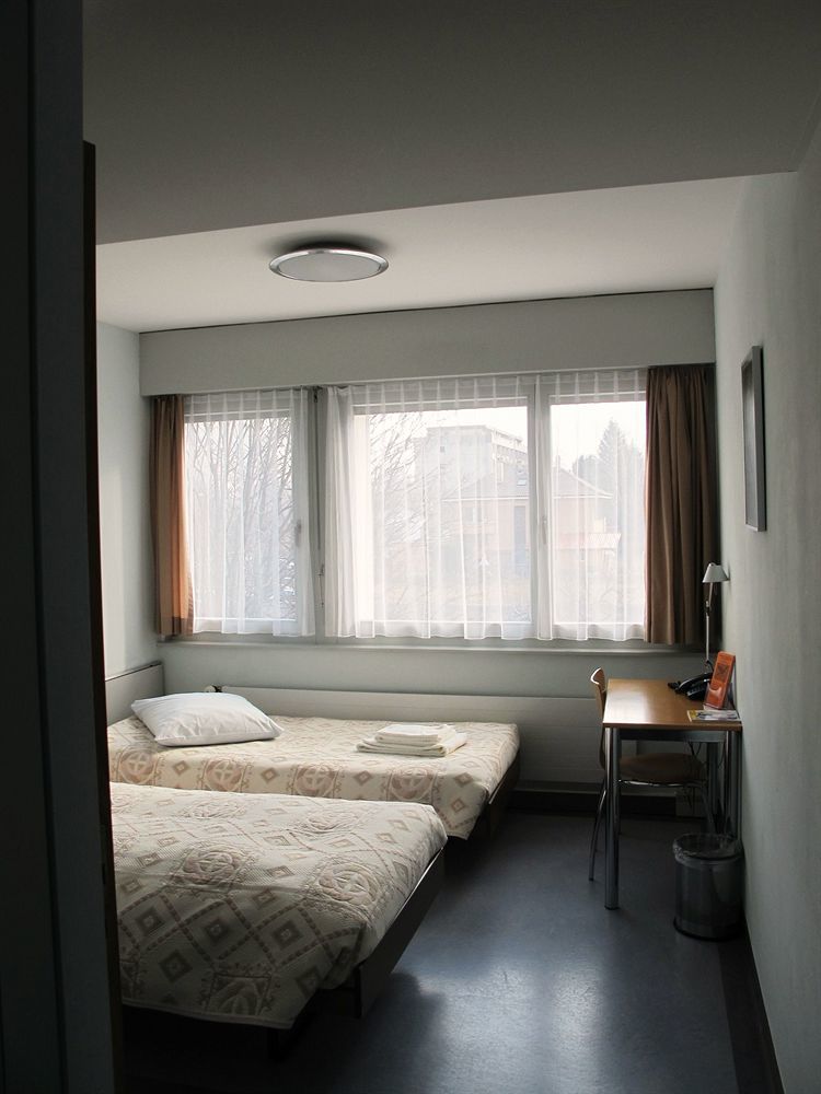 Hotellerie Franciscaine Saint-Maurice Exterior photo